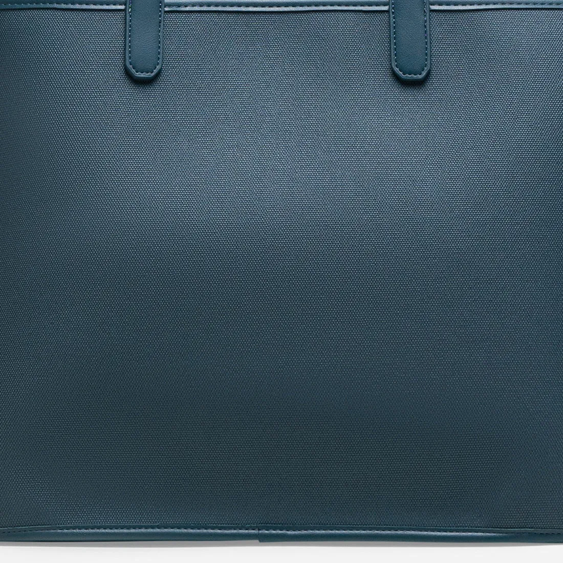 Spacious Vernice Designer Tote Bag